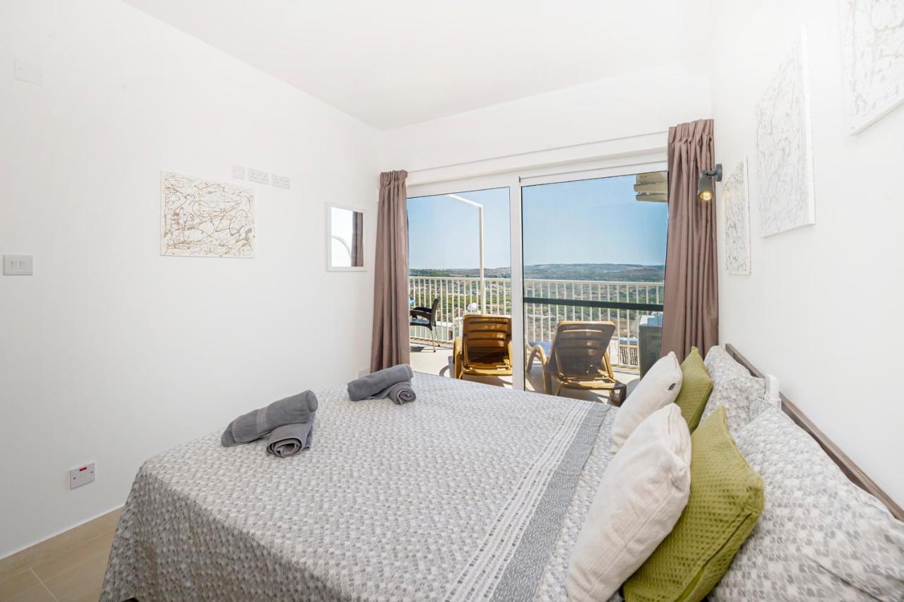 Summer Breeze Apartment With Terrace With Panoramic Views - By Getawaysmalta Меллиеха Экстерьер фото